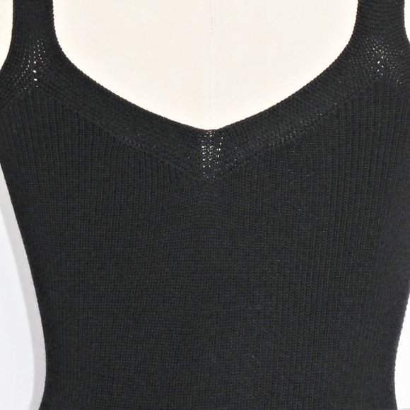 Elegant Black Mini Dress - Picture 11 of 16